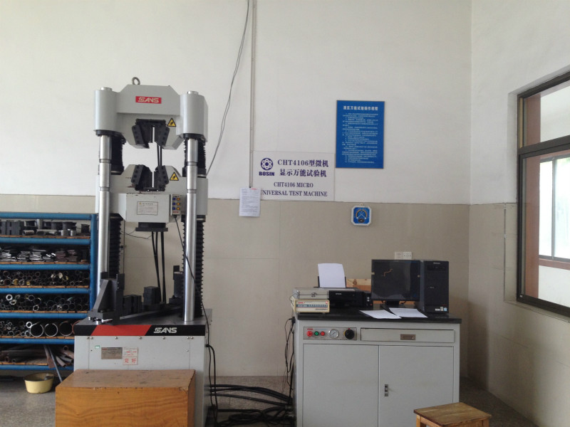 Universal testing machine